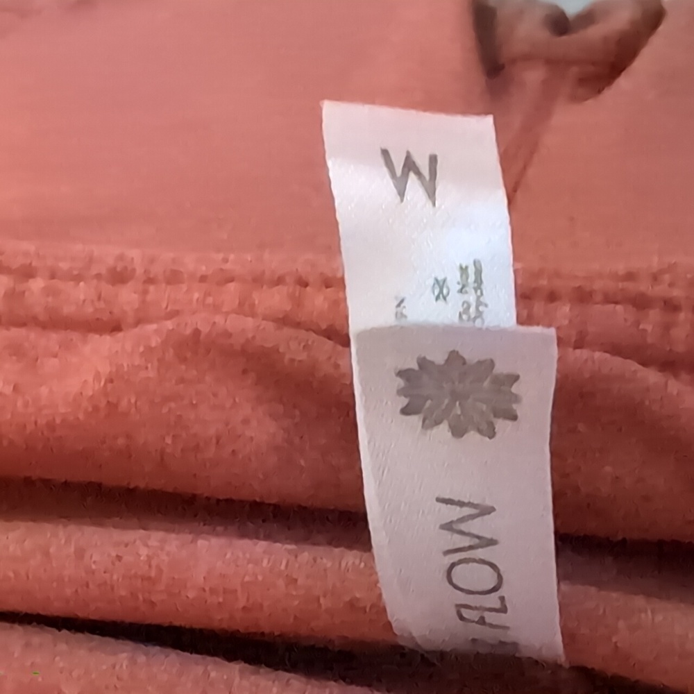 Ebb & Flow Rust Color Leggings - Picture 3 of 4